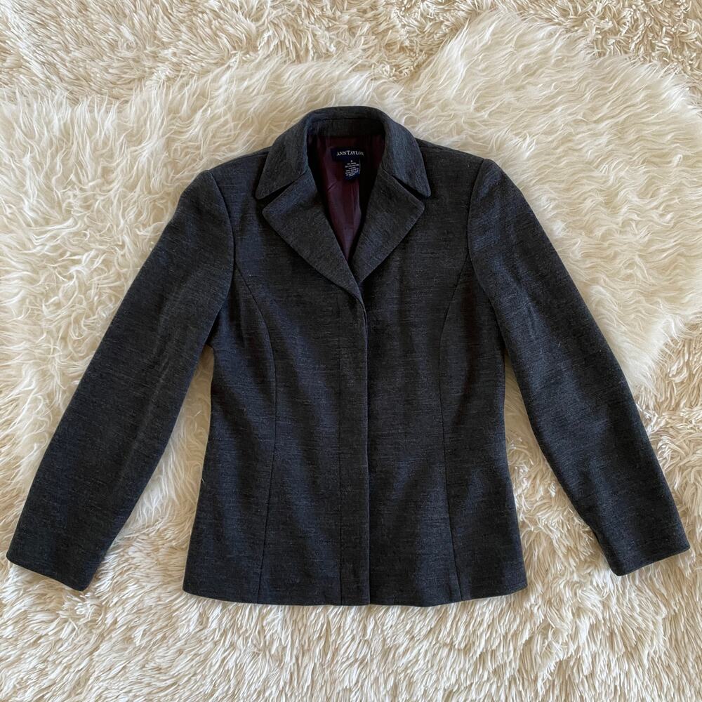 Ann Taylor Hidden Button Wool Blazer in Charcoal, size 2